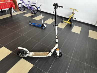 SCOOTER MAINAN UNTUK DIJUAl