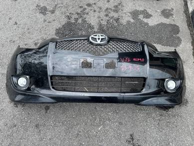 No 23-9-15 Toyota Vitz Ncp90 Front Bumper Jpn