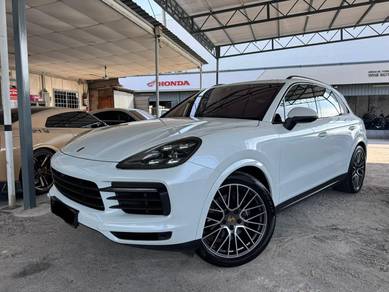 Porsche Cayenne BASE in Banting, SGR