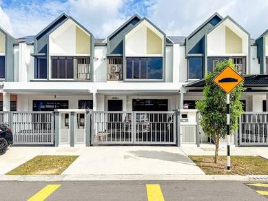 2-storey Terraced House For Sale in Sepang,SGR