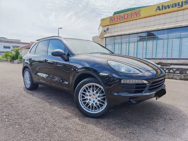 Porsche Cayenne in Johor Bahru, JHR