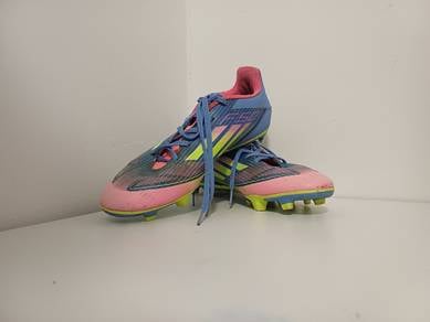 kasut bola sepak adidas F50 celestial academy UK8