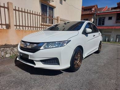 Honda City E in Semenyih, SGR