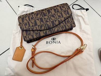 beg bonia