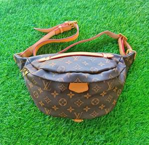 Luxury Monogram leather waistbag pouchbag