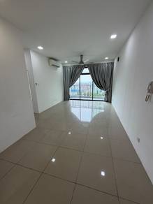 Apartment For Sale in 8scape Residences @ Sutera