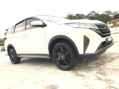 2021 Perodua Aruz AV