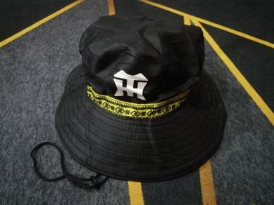 Hanshin tigers bucket hat new l