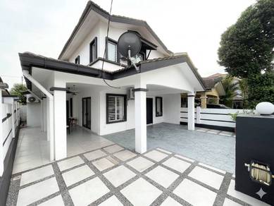 Semi-Detached House For Sale in Rawang,SGR