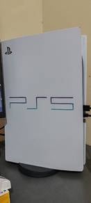 PS5 Fat version 