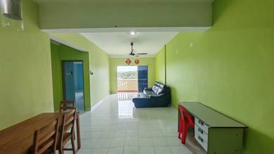 Condominium For Sale in Taman Anggerik Villa 2