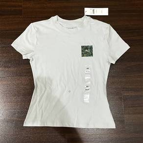 Calvin Klein Floral Monogram Logo Graphic tee - XS