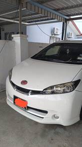 Toyota Wish S in Lahad Datu, SBH