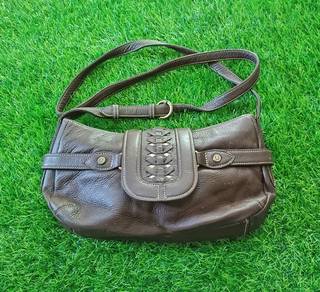 Ungaro Original leather sling bag