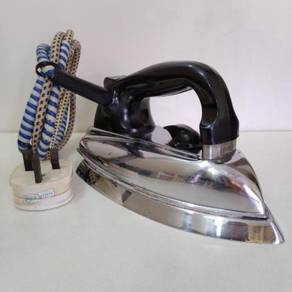 Seterika Morphy Richards Old Cloth Iron