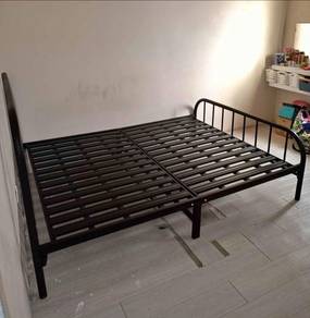 Katil queen bed LIPAT BESI