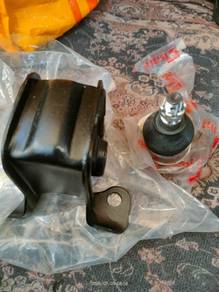 Front mounting & Ball Joint Honda Accord SV4