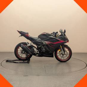 Honda CBR150R