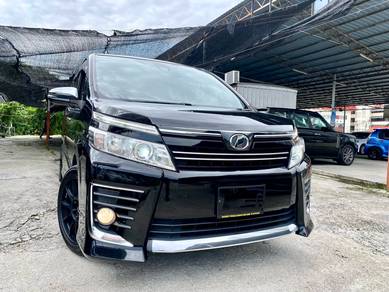 Toyota Voxy ZS KIRAMEKI II in Salak Selatan, KUL