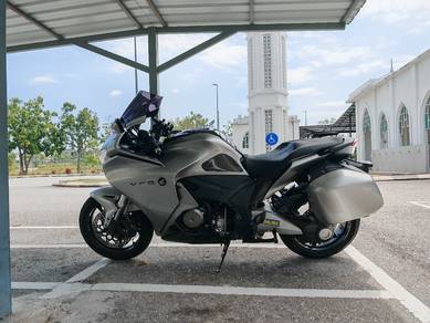 Honda VFR1200F