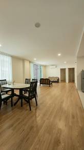 Apartment For Rent in McKenzie Avenue