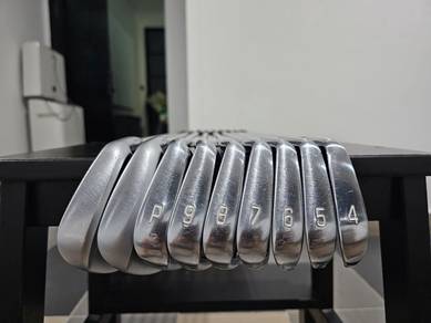 Mizuno Golf Set