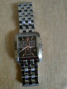 Jam Tangan Jaguar Untuk Dijual