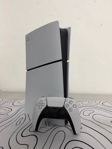 PS5 SLIM DISC Free Games
