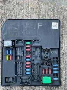 Nissan Serena C26 Fuse Box