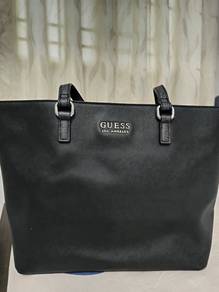 Guess Los Angeles Shoulder Bag