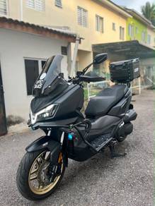 Sym Husky ADV 300