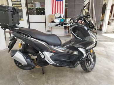 Honda ADV 150