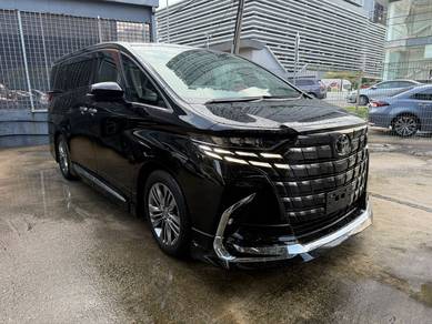 Toyota Alphard Z in Old Klang Road, KUL