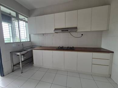 Apartment For Sale in The Pines Residence