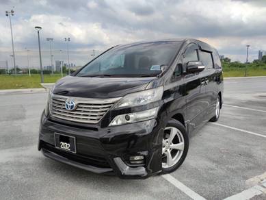 Toyota Vellfire V in Kamunting, PRK