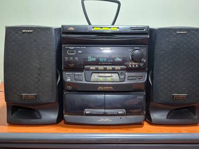 Sharp Mini Compo System Model CD-C570Z (BK)