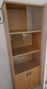 Excellent condition cabinet
