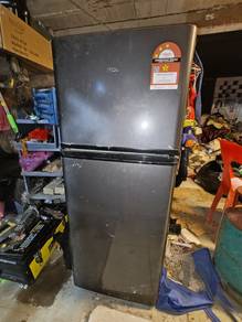 TCL Refrigerator 2 Door Used Like New