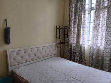 Apartment For Rent in Goodyear Court 9