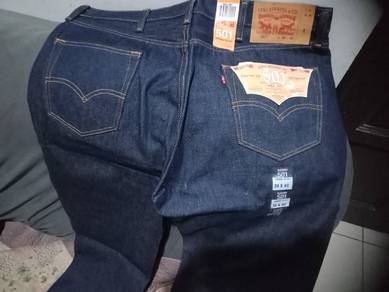 jeans Levi's 501 shrink to fit 38x40 baru