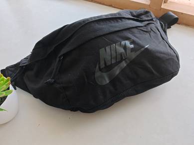 Nike Tech Hip Pack 10L 