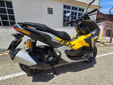 Honda ADV 160