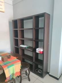 2nd hand Wooden display rack