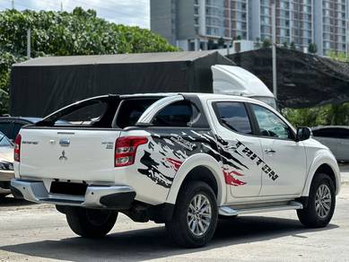 2018 Mitsubishi Triton VGT A/T PREMIUM