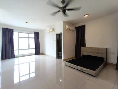 Condominium For Rent in Pandan Residence