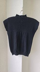 Mock Neck Rib Knit Top Black