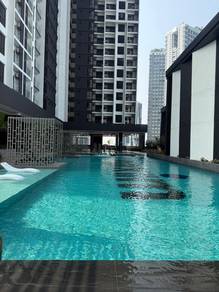 Service Residence For Sale in Maxim Risen