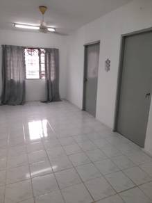 Apartment For Sale in Pelangi Apartment