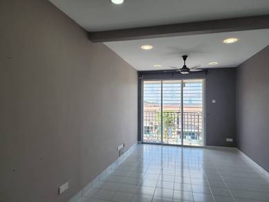 Apartment For Sale in Goodview Heights ( Villa Court )