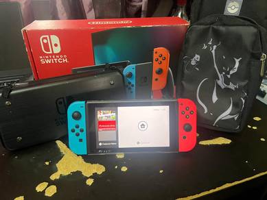 Nintendo Switch V2 Console (Free accesories)